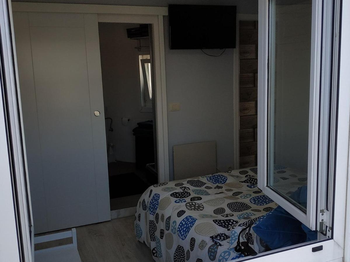 A Caramina Apartment Camarinas Exterior photo